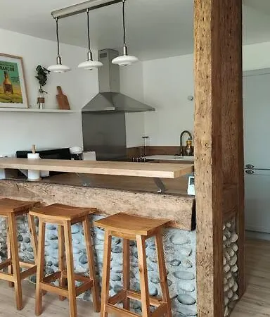 Laplume בית נופש